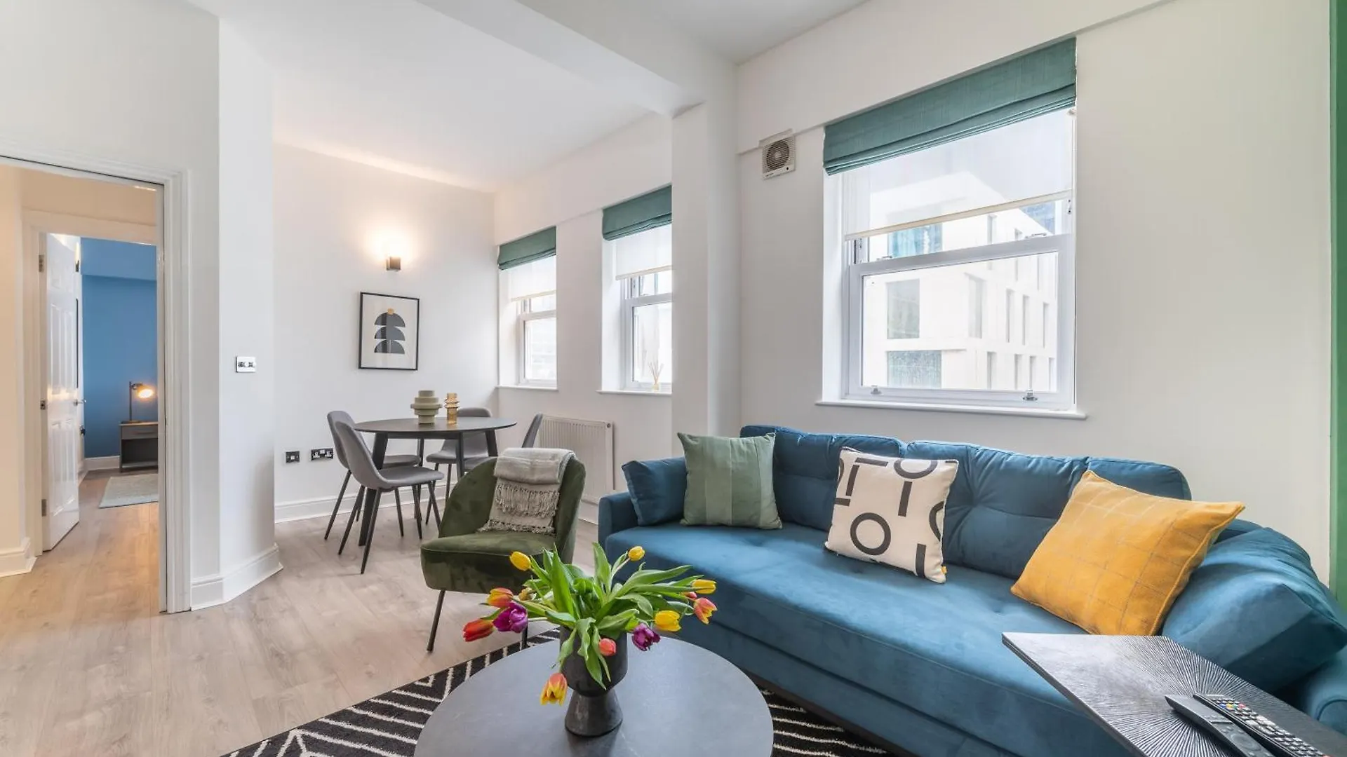 Kula London - Tower Bridge Apartment
