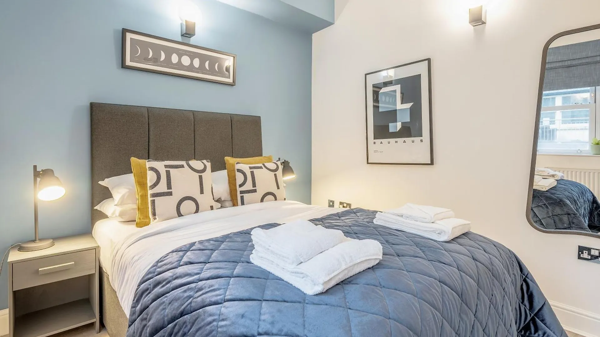 Kula London - Tower Bridge Apartment